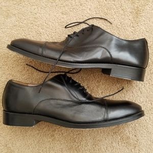 Banana Republic Men's Leather Dress Shoes